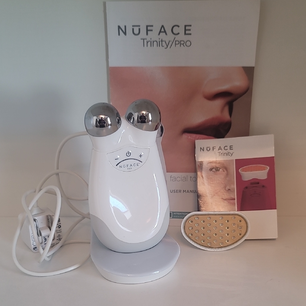 NuFace Trinity PRO Skincare Device - White and Silver